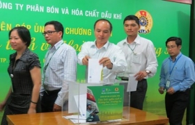 Ủng hộ chương trình “Tấm lưới nghĩa tình”: Hành động của lòng yêu nước