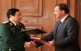 Việt Nam-Bulgaria ký kết ghi nhớ hợp tác quốc phòng