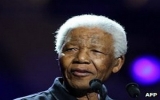 Cựu Tổng thống Nam Phi Nelson Mandela xuất viện
