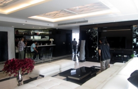 Bất động sản cao cấp giảm giá “khủng”