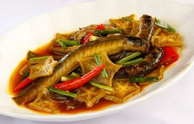 Cá kèo kho khế