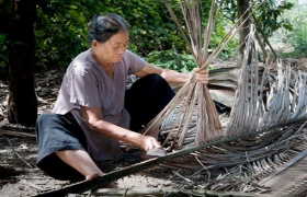 Niềm vui của mẹ