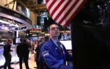 US economy, confidence hurt by budget showdown