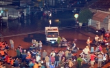 Nghe người dân tường thuật về trận ngập lụt nặng tại thị trấn Mỹ Phước, Bến Cát
