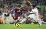Giải vô địch Quốc gia Tây Ban Nha La Lagi 2013-2014: Barcelona - Real Madrid: Bên tám lạng, người nửa cân