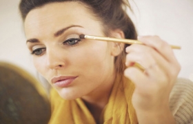 Trang điểm mắt buổi tối