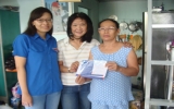 Tặng sổ tiết kiệm cho bé Nguyễn Hoàng Thiên Bảo