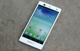 Smartphone chống nước tích hợp bảo mật vân tay