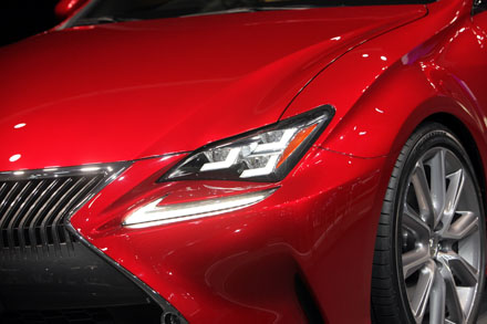 Lexus RC lần đầu tiên ra mắt trên thế giới