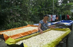 Vị “cay” của một làng nghề