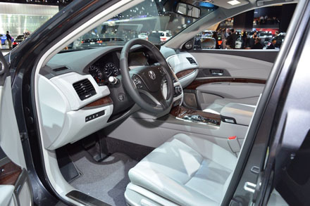 Acure
RLX Sport Hybrid sẽ chính thức có mặt tại thị trường Mỹ vào giữa năm 2014.