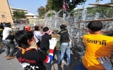 Bà Yingluck mời người biểu tình dự diễn đàn cải cách