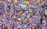 Thai protesters march to oust Prime Minister