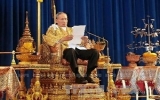 Thailand calls for peaceful solution to political crisis