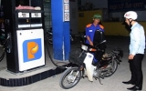 Bộ Tài chính đề nghị giữ nguyên giá bán lẻ xăng dầu