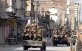 Pakistan: Đánh bom đoàn xe quân sự, 20 binh sĩ tử vong