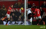 Football: Bent stuns Old Trafford as United slump again