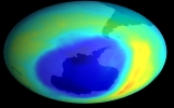 Tìm ra 4 loại khí mới gây thủng tầng ozone