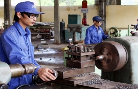 Sửa luật để đẩy nhanh tái cơ cấu doanh nghiệp nhà nước