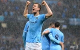 Football: Dzeko sends 100-goal City to brink of title