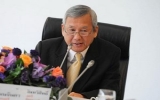 Thailand: Caretaker PM rules out resignation