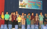 Hội LHPN phường Phú Mỹ, TP.TDM: Mang niềm vui đến với phụ nữ nghèo