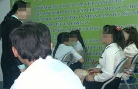 Núp bóng giáo dục để trục lợi?