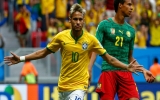 World Cup: Neymar double powers Brazil into last 16