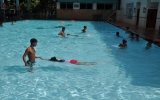 TX.Thuận An:  Trên 500 học sinh được dạy bơi miễn phí