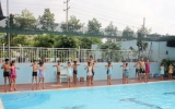 Thị xã Bến Cát: Dạy bơi miễn phí cho trẻ em nghèo