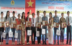 Công đoàn Các khu công nghiệp Bình Dương: Biểu dương cán bộ công đoàn tiêu biểu