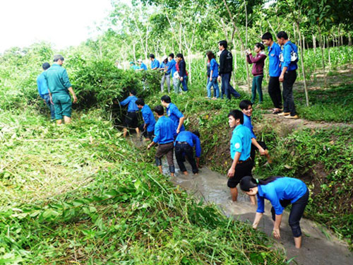 Đảng bộ huyện Phú Giáo:  Quan tâm phát triển đảng viên mới