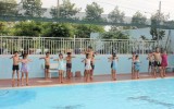Thị xã Bến Cát: Bế giảng lớp dạy bơi miễn phí cho trẻ em nghèo