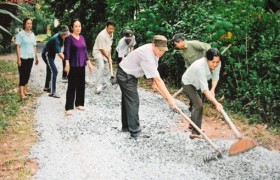 Đảng bộ xã Hưng Hòa, huyện Bàu Bàng:  Hiệu quả từ 2 mô hình làm theo Bác