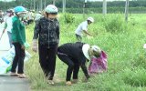 Bàu Bàng:  Ra quân chiến dịch nhà, vườn, đường phố sạch