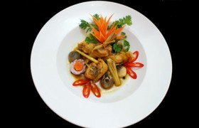 Gà hầm mắm cá linh