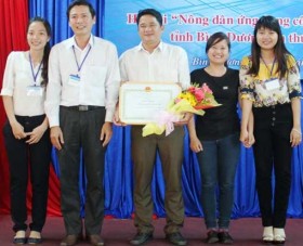 Bế mạc hội thi “Nông dân ứng dụng công nghệ thông tin giỏi” lần thứ II-2014: Hội Nông dân TX.Dĩ An đoạt giải nhất tập thể