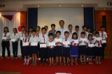 Công ty TNHH Yazaki Eds Việt Nam tặng sách và học bổng cho học sinh
