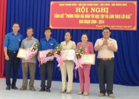 “Gia đình tôi học tập và làm theo Bác”