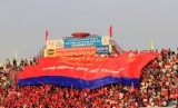 Hội CĐV bóng đá Bình Dương: Sử dụng đại cờ cổ vũ B.BD tại Mekong Cup 2014