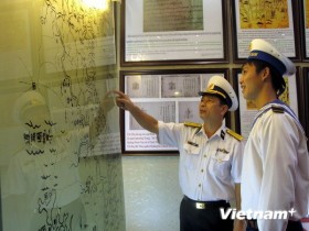Quảng Ninh trưng bày bằng chứng chủ quyền Hoàng Sa, Trường Sa