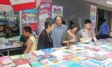 Nhà sách- siêu thị Bình Minh: đợt sách giảm giá đặc biệt