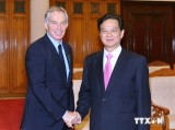 Thủ tướng Nguyễn Tấn Dũng tiếp cựu Thủ tướng Anh Tony Blair