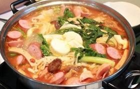 Lẩu kim chi