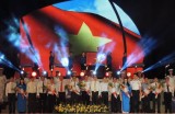 “Binh Duong and love for homeland seas and islands” festive night grants over VND1.6bil for people in seas and islands