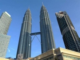 Malaysia sets to attract 1.4 million Chinese tourists in 2015