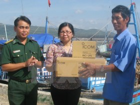Cả hệ thống Công đoàn cùng ngư dân ra khơi bám biển