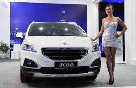 "Át chủ bài" của hãng xe Pháp tại Việt Nam 2015