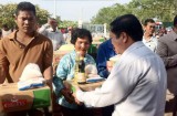 Hội Chữ thập đỏ tỉnh: Thăm và tặng quà cho đồng bào nghèo Campuchia