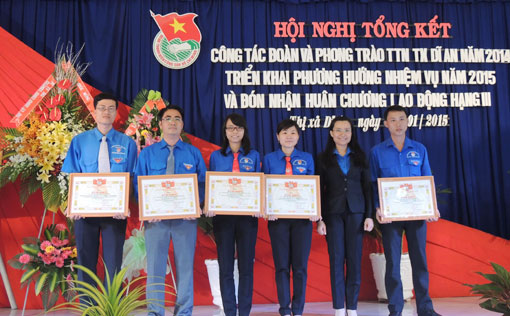 Thị Đoàn Dĩ An: Tổng kết công tác Đoàn và phong trào thanh thiếu nhi năm 2014